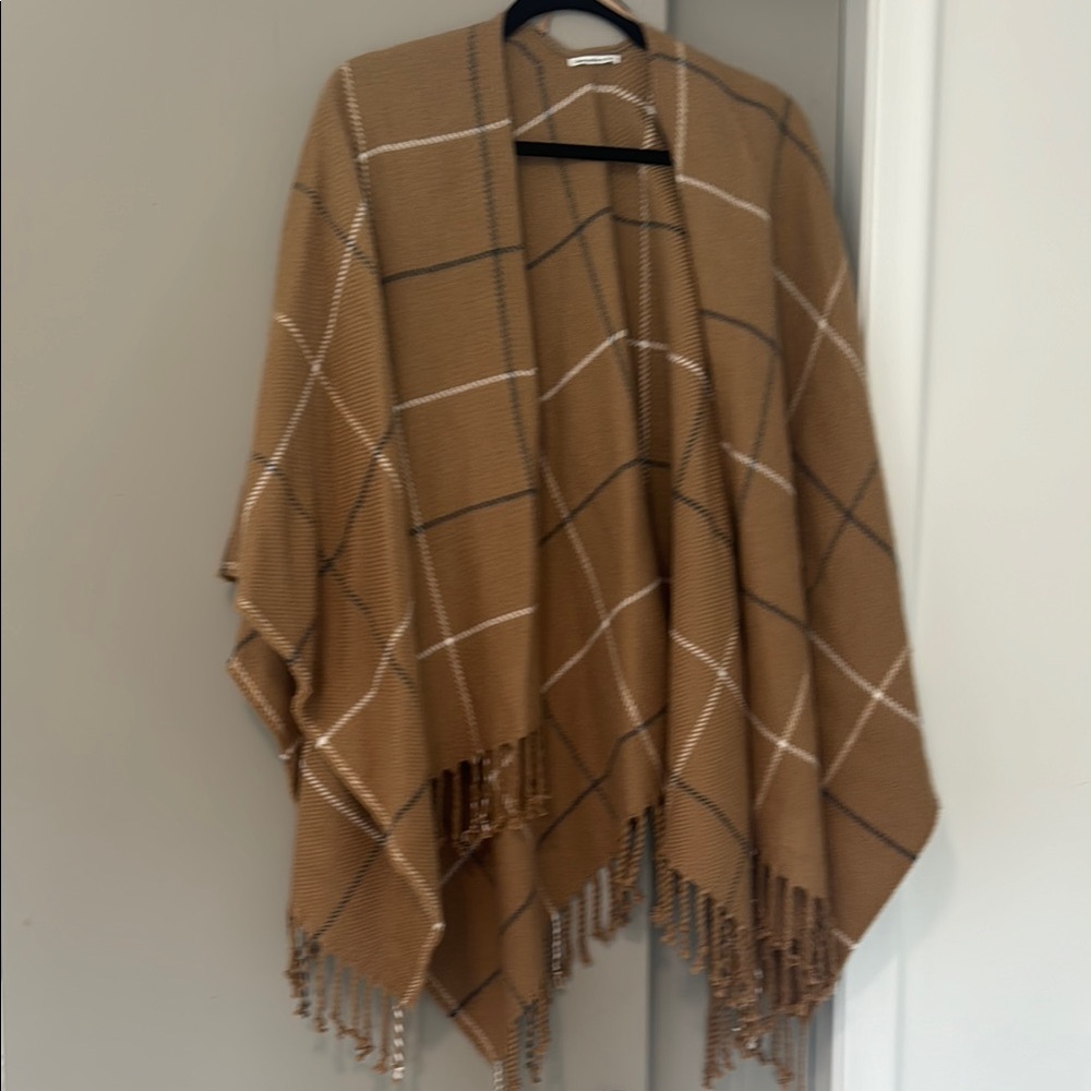 Abercrombie Tan Plaid Fringe Shawl/Poncho one size